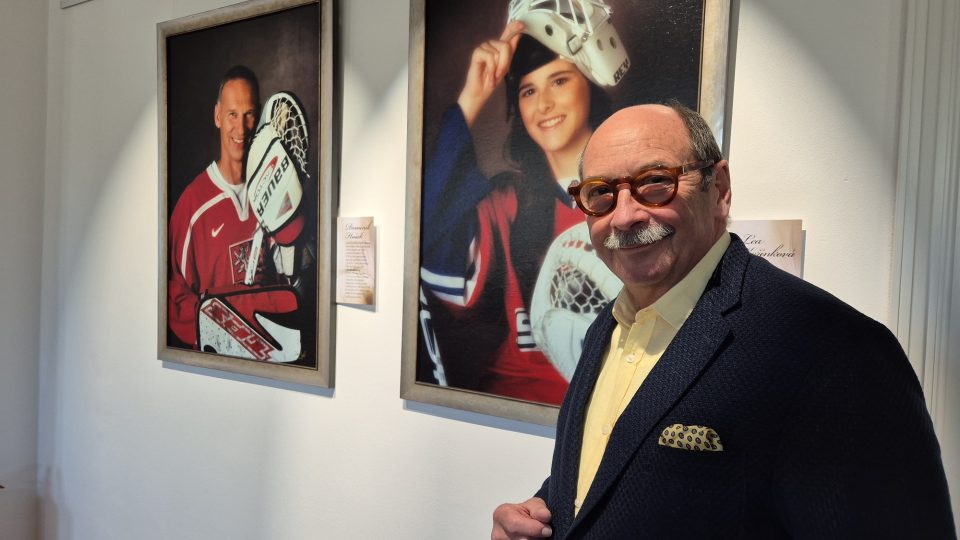 Cyklus fotografií Jadrana Šetlíka Po stopách vzorů, Dominik Hašek a Lea Kořínková | foto: Josef Šorfa, Český rozhlas Cyklus fotografií Jadrana Šetlíka Po stopách vzorů, Dominik Hašek a Lea Kořínková