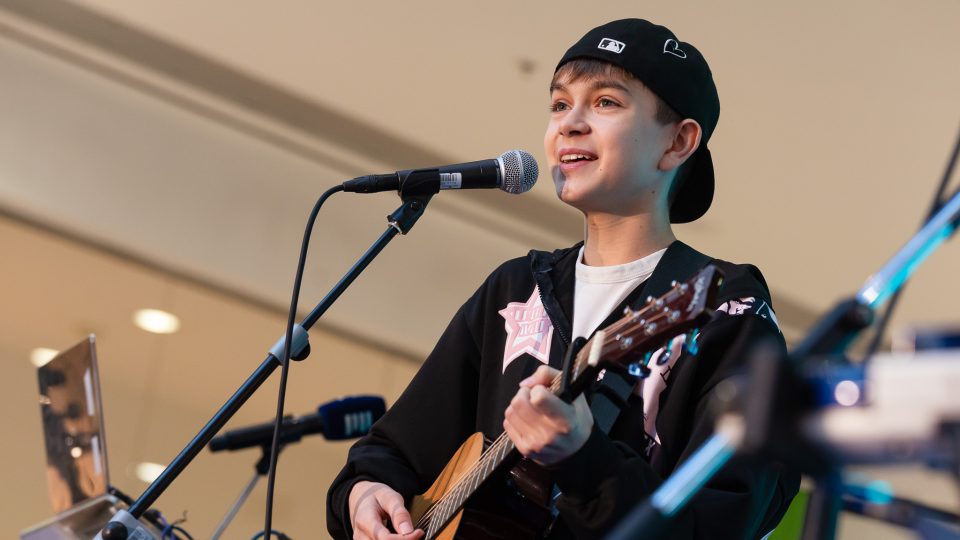 Matěj Plšek, hvězda mj. Hitparády Rádia Junior