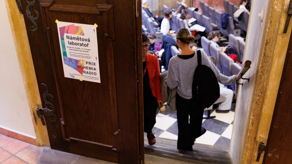 Námětová laboratoř - Tvůrčí pitching studentských námětů za přítomnosti rozhlasových dramaturgů a producentů | foto: Jiří Šeda, Český rozhlas Námětová laboratoř - Tvůrčí pitching studentských námětů za přítomnosti rozhlasových dramaturgů a producentů