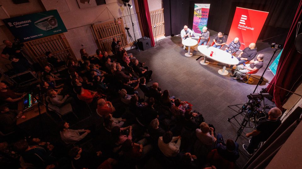 Beseda s herci Divadla Járy Cimrmana aneb Dobytí severního pólu