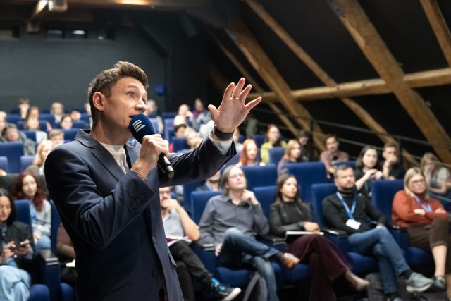 Soutěžilo se v kategoriích dokument, reportáž, drama a podcast