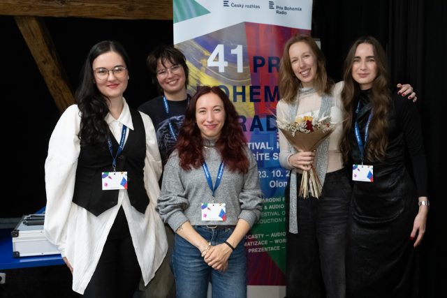 Veřejný poslech a diskuse v kategorii Podcast